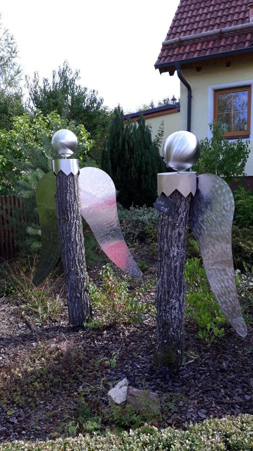 Gaestezimmer In Traumhafter Lage Neben Der Kurstadt Oberthulba Exterior foto